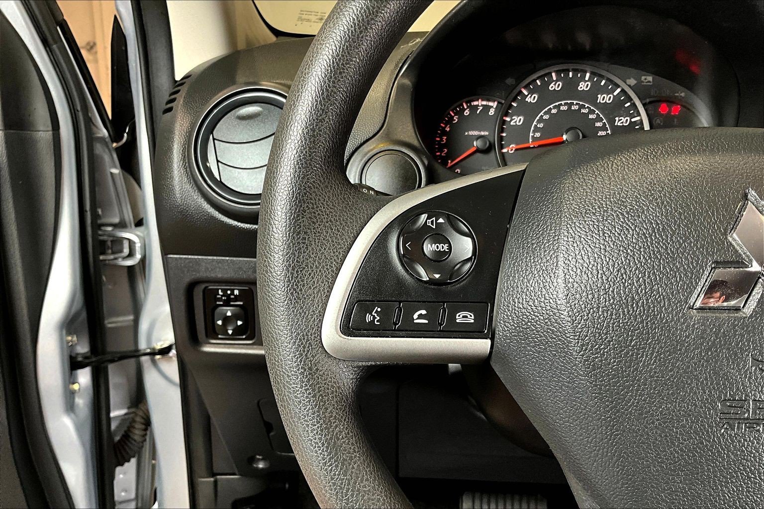 Used 2024 Mitsubishi Mirage ES FWD image 12