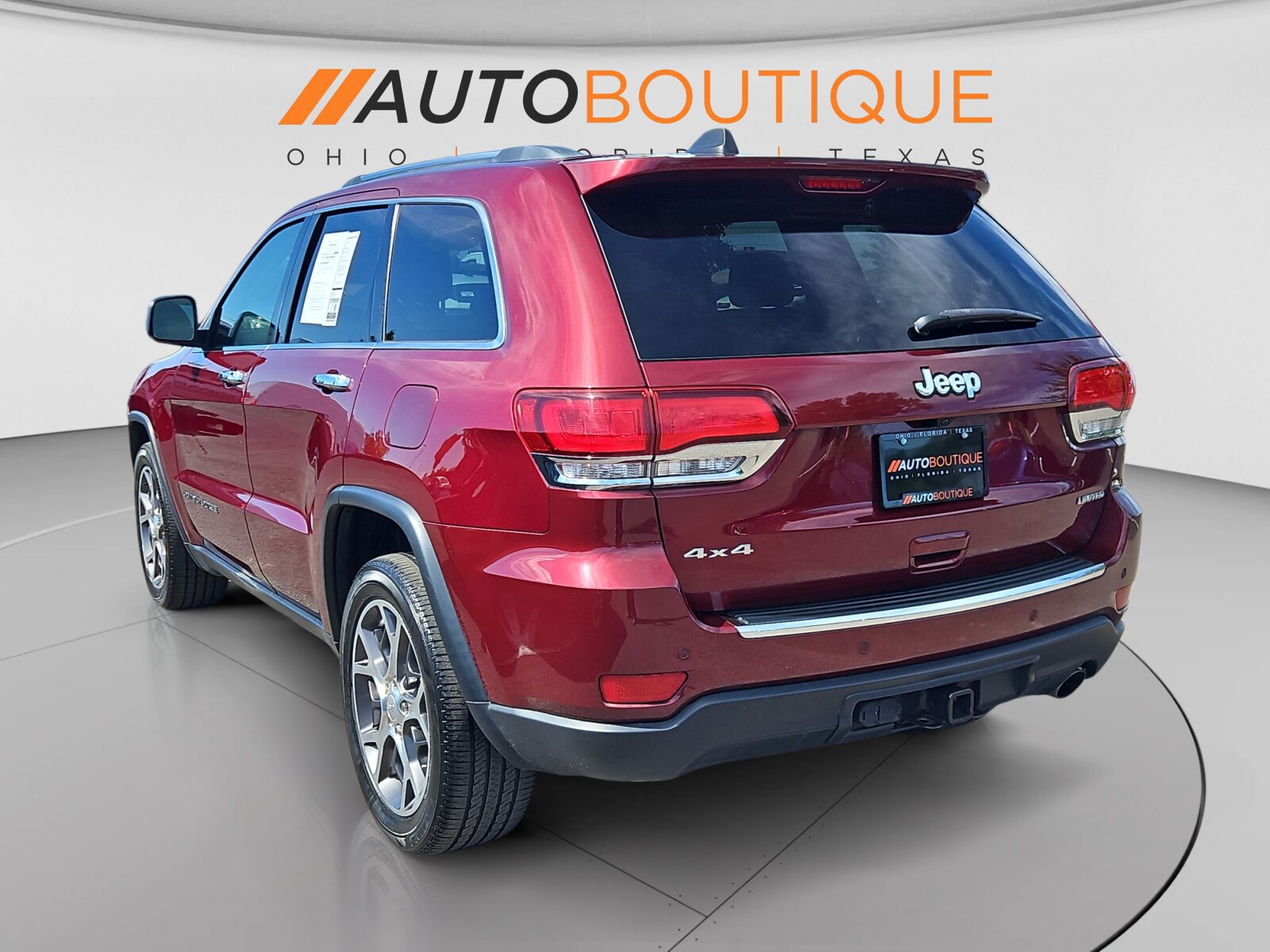 Used 2021 Jeep Grand Cherokee Limited w/ Luxury Group II AWD/4WD image 3
