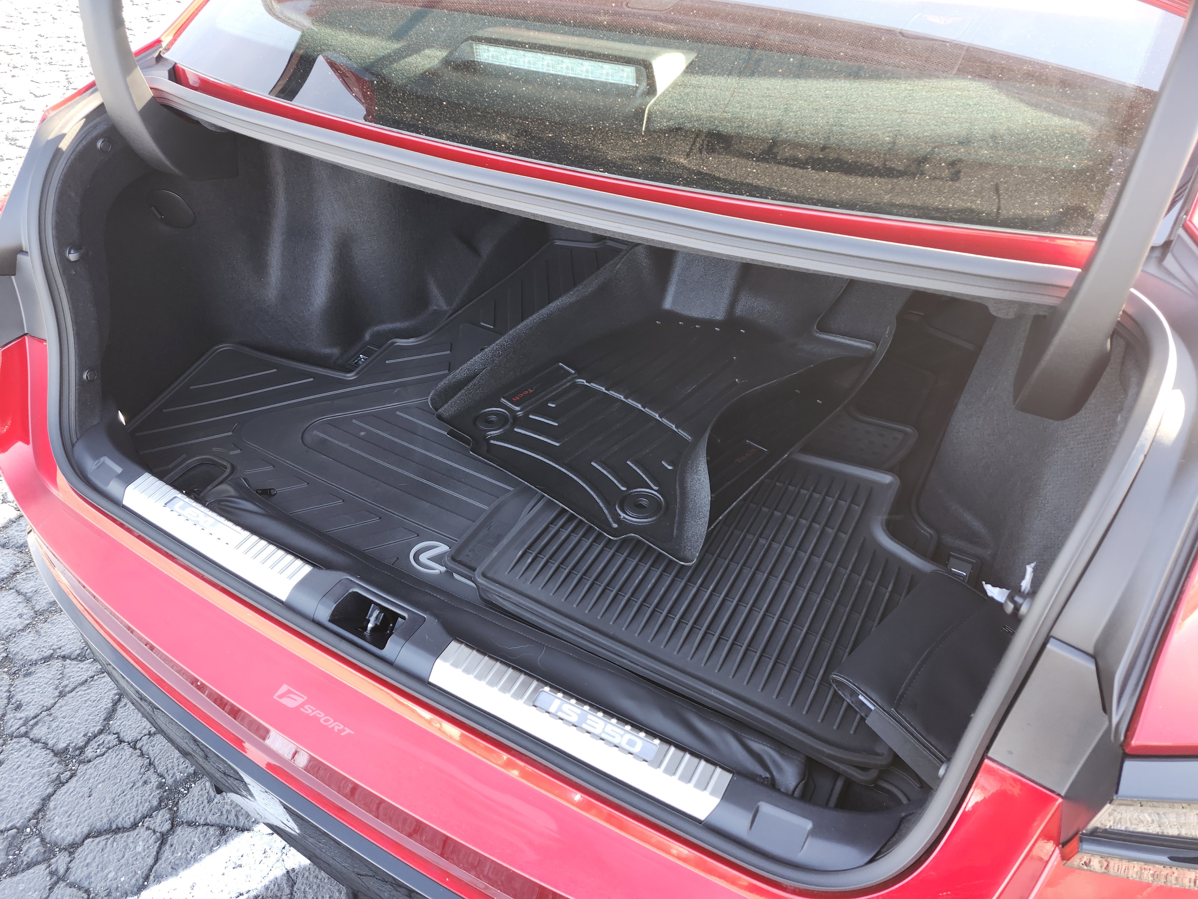 Used 2025 Lexus IS 350 F Sport w/ Navigation Package image 27