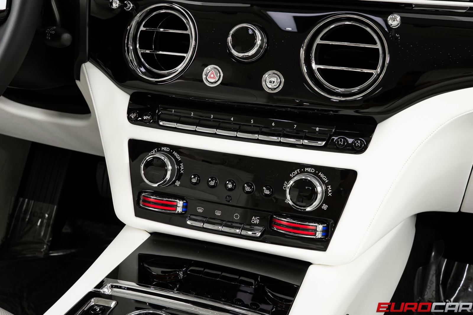 Used 2024 Rolls-Royce Ghost AWD/4WD image 31