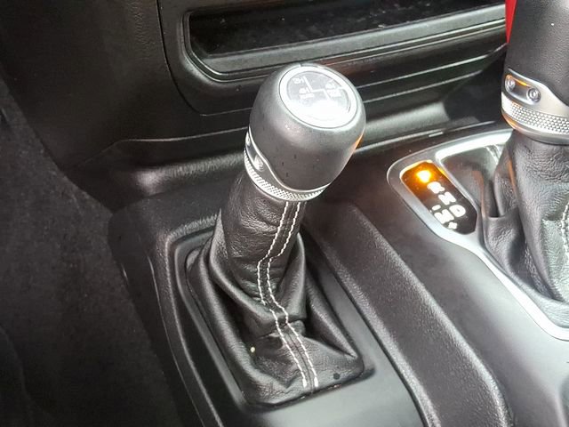 Used 2022 Jeep Wrangler Unlimited Sahara w/ Cold Weather Group image 27