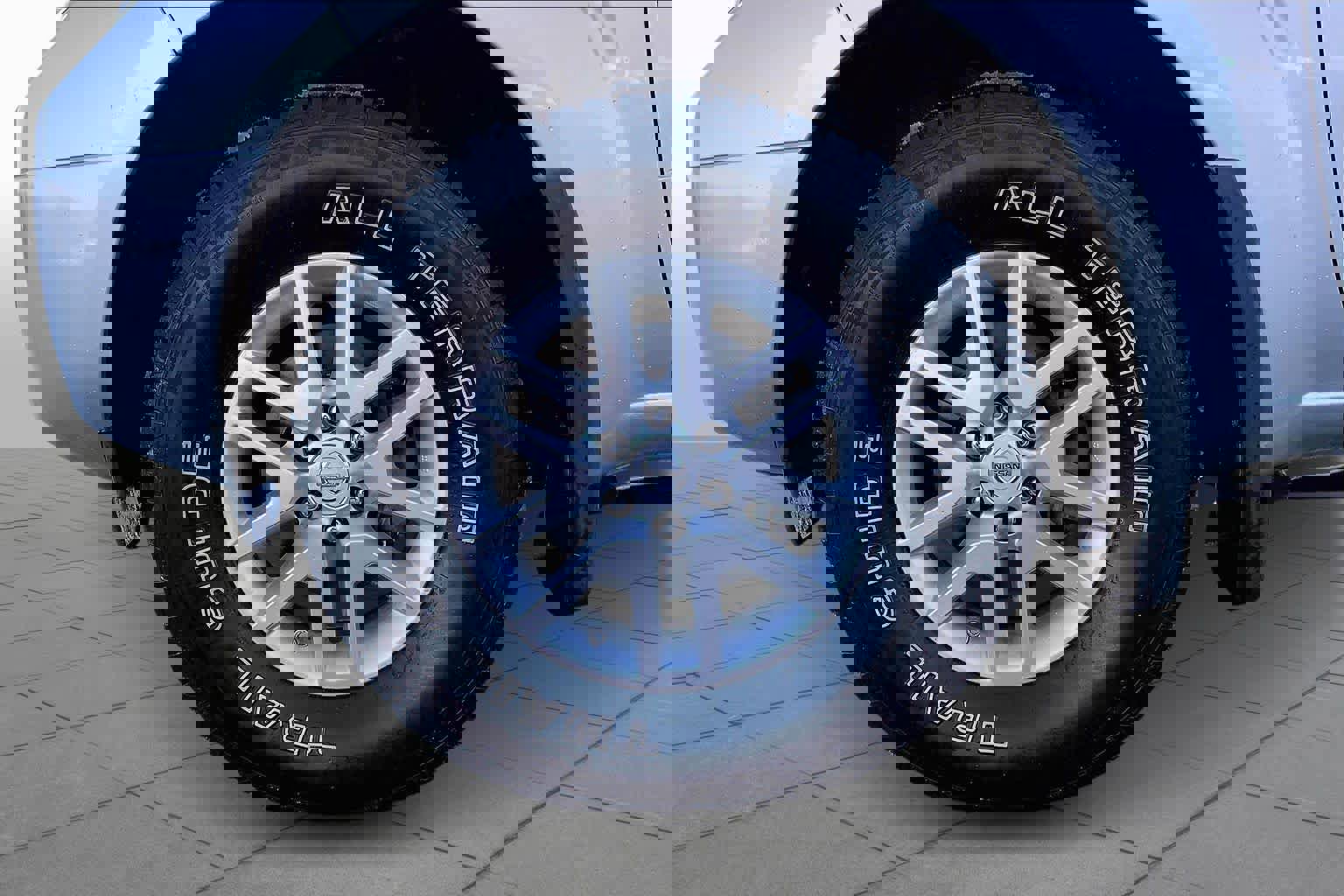 Used 2014 Nissan Frontier SV w/ SV Value Truck Package image 10