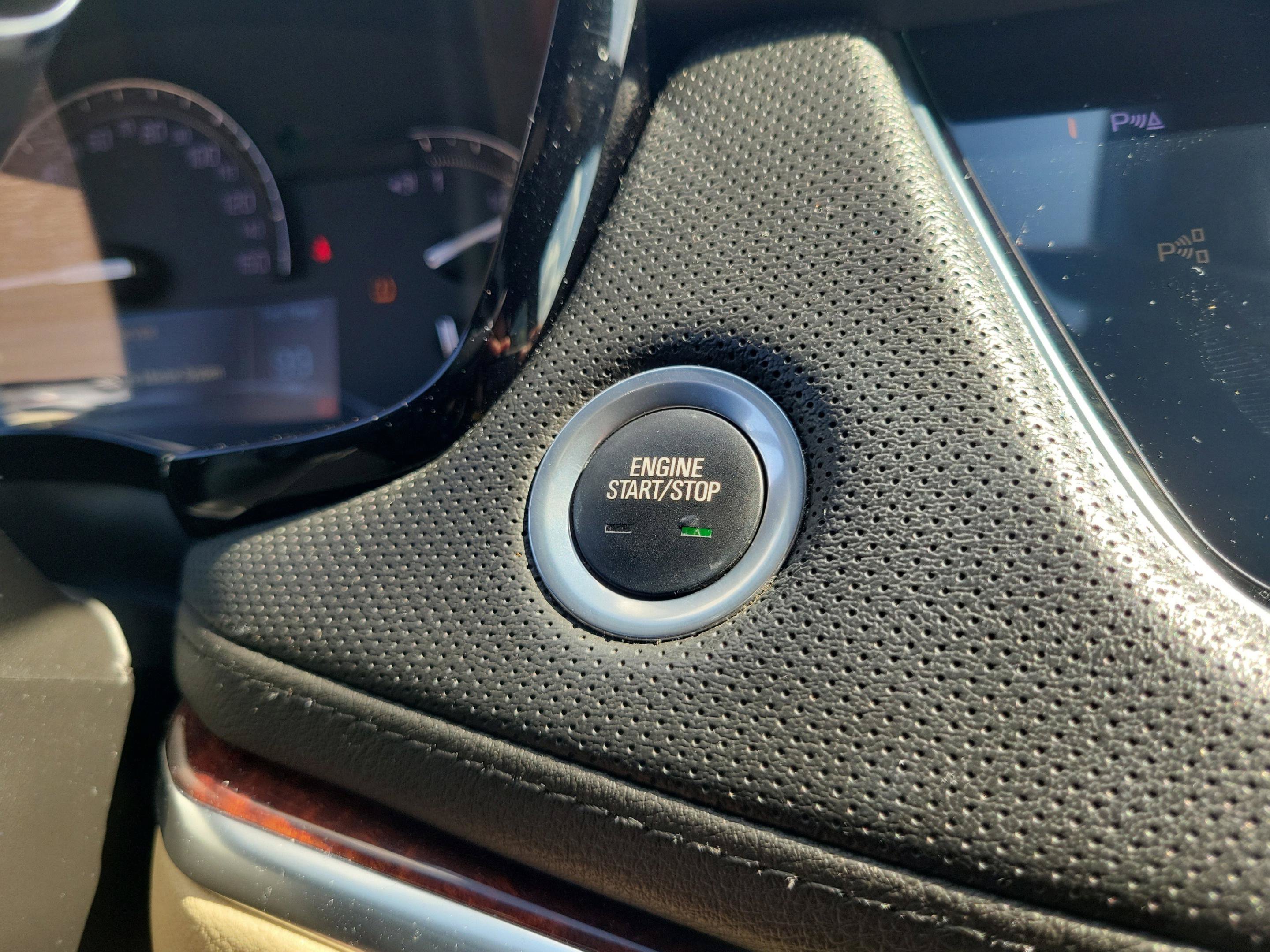 Used 2019 Cadillac XT5 Luxury FWD image 17