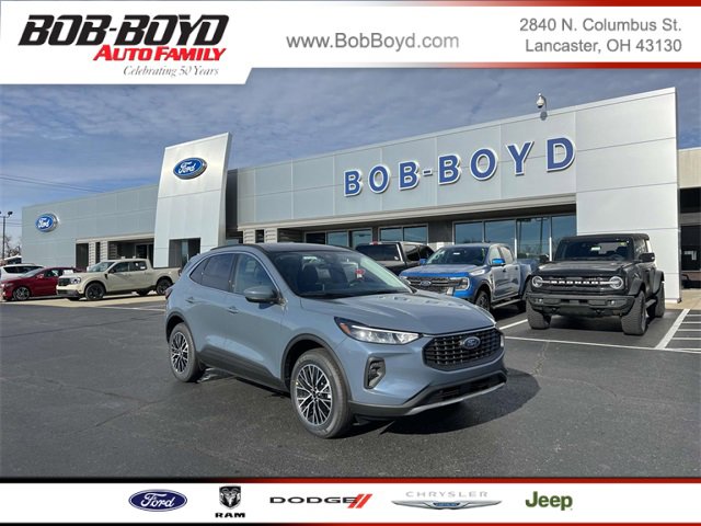 New 2025 Ford Escape SE