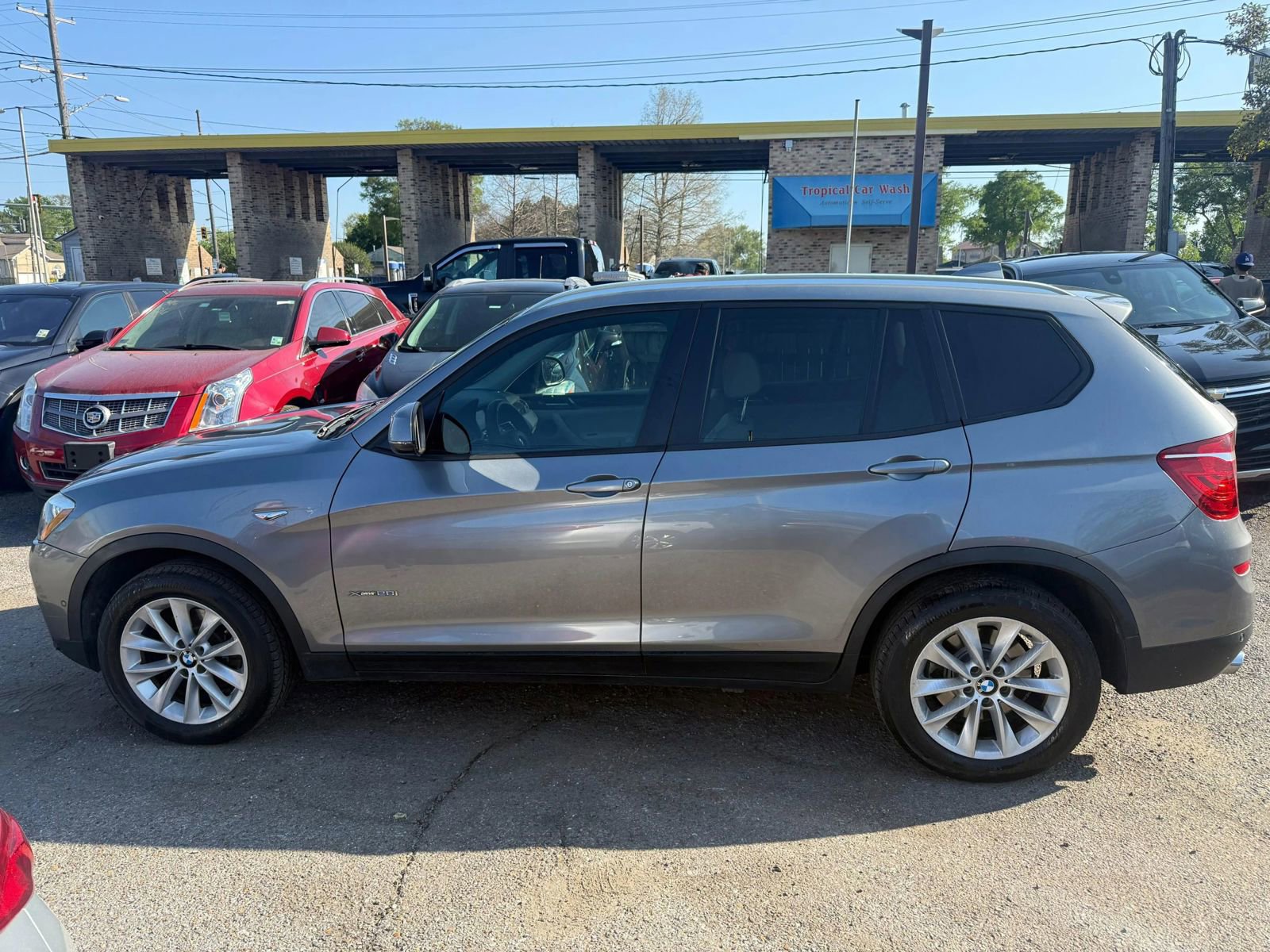Used 2017 BMW X3 xDrive28i AWD/4WD image 4