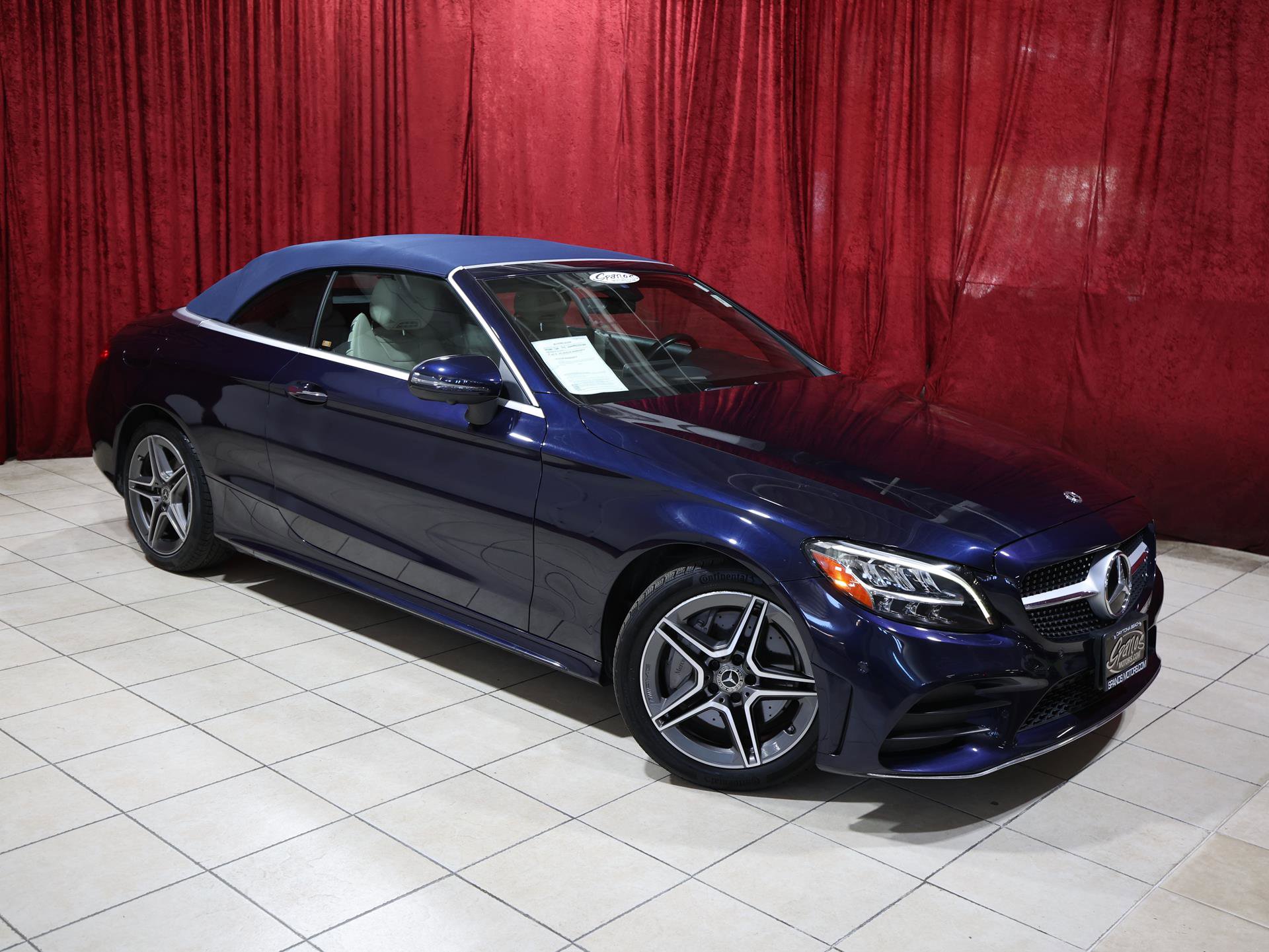 Used 2019 Mercedes-Benz C 300 4MATIC Cabriolet image 2