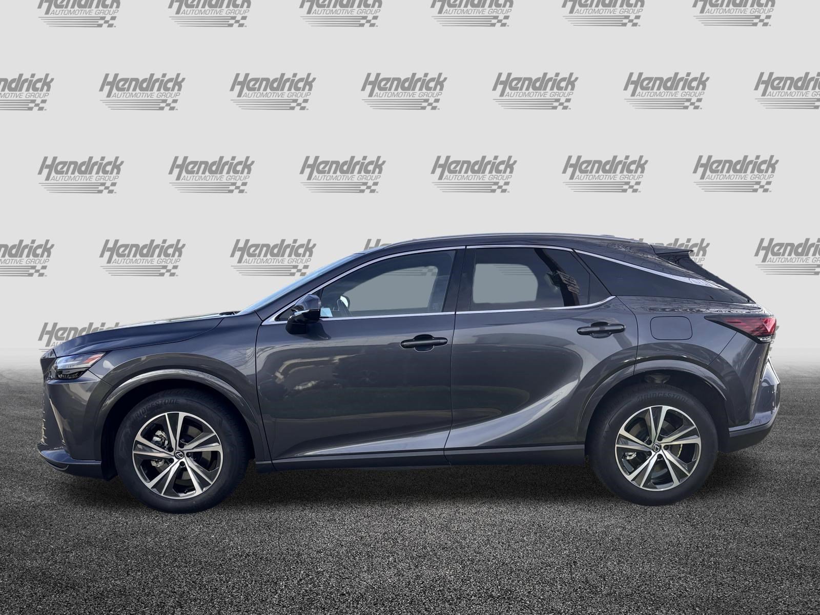 Used 2025 Lexus RX 350 Premium w/ Accessory Package (Z1) image 7