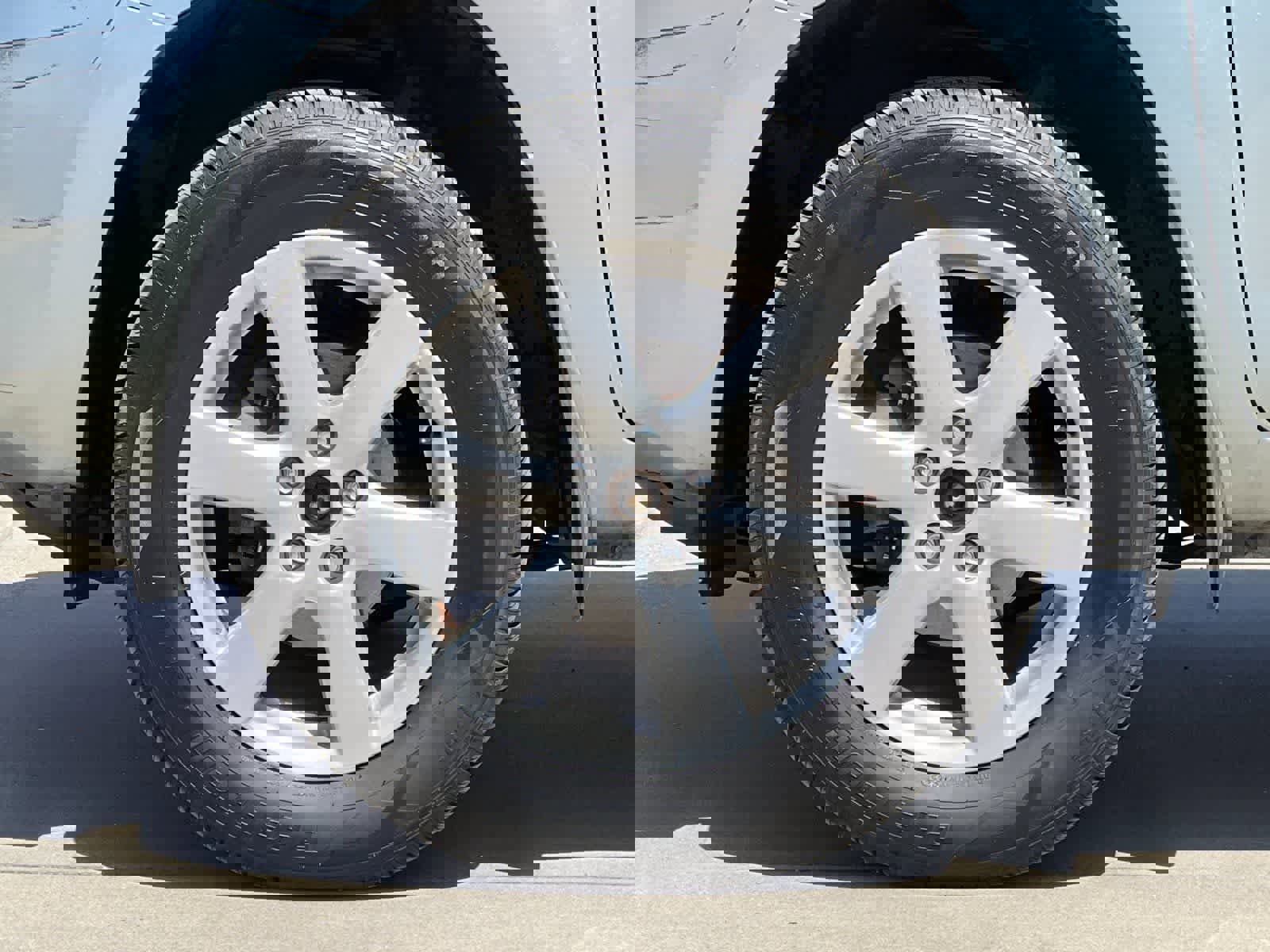 Used 2007 Toyota RAV4 Limited FWD image 25