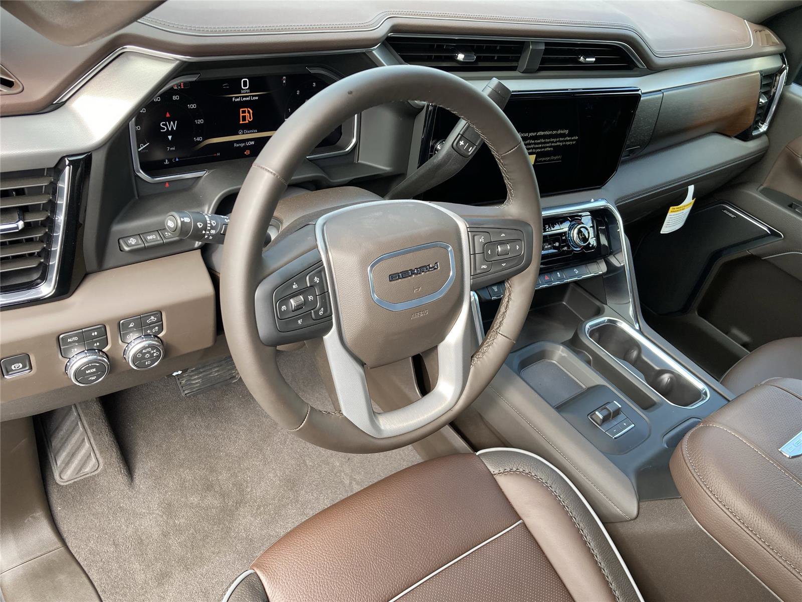 New 2026 GMC Sierra 2500 Denali w/ Denali Reserve Package image 13