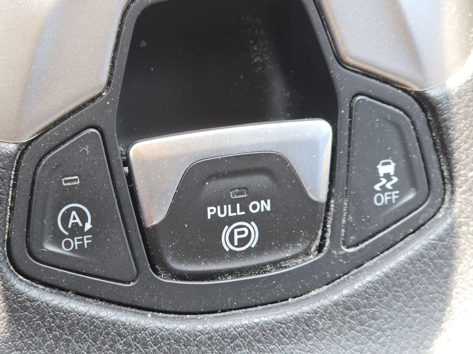 Used 2020 Jeep Compass Latitude w/ Cold Weather Group AWD/4WD image 8