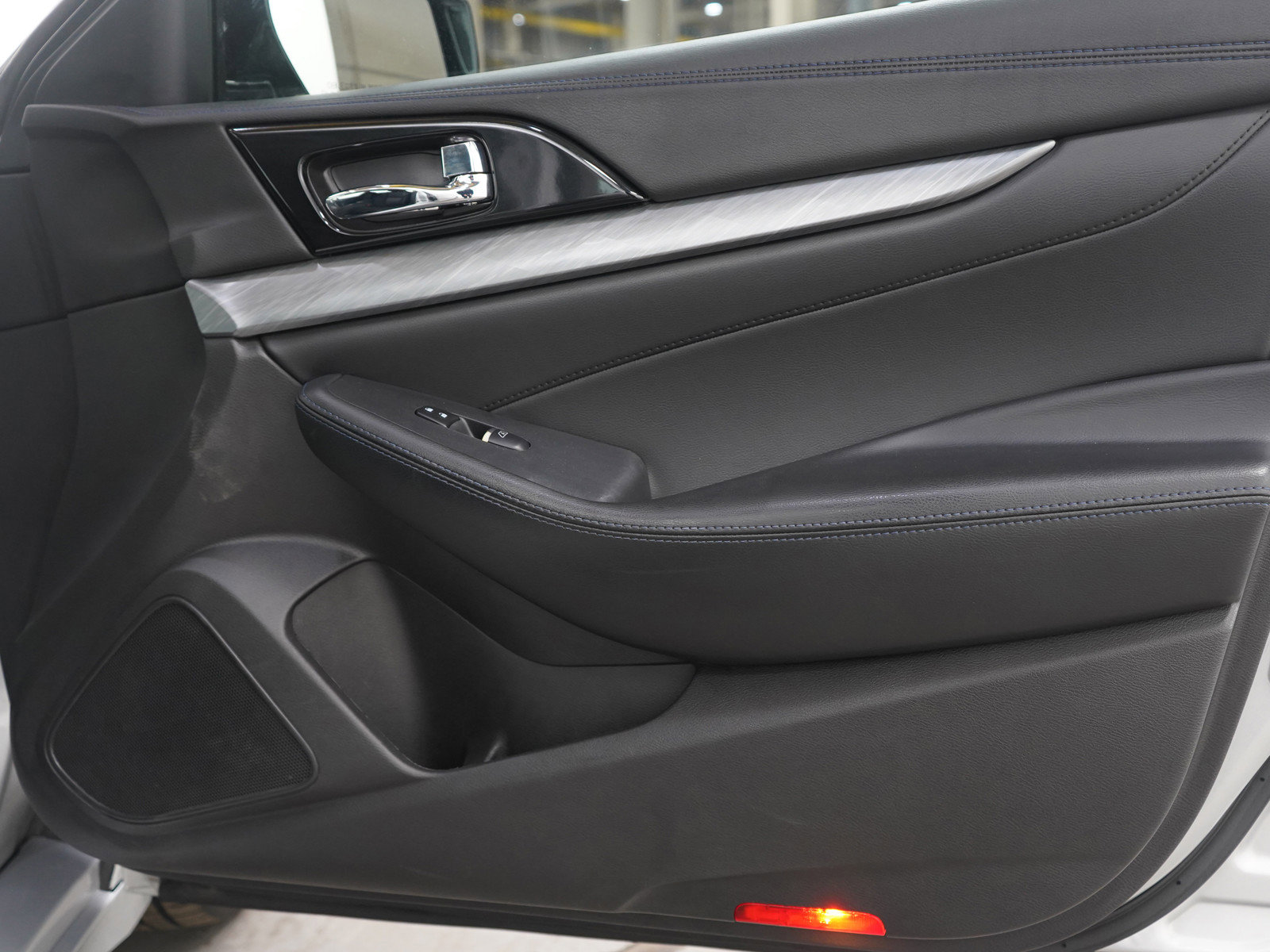 Used 2017 Nissan Maxima 3.5 S image 9