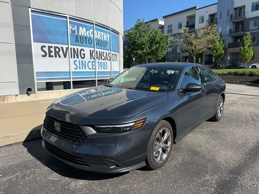 Used 2024 Honda Accord EX image 3