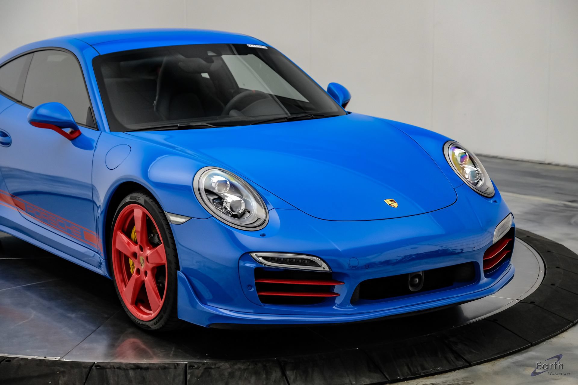 Used 2016 Porsche 911 Turbo S AWD/4WD image 33