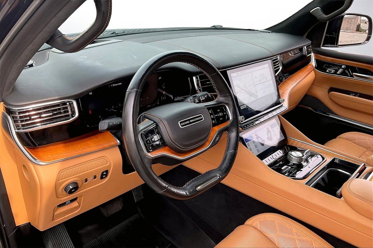 Used 2022 Jeep Grand Wagoneer Series III image 21