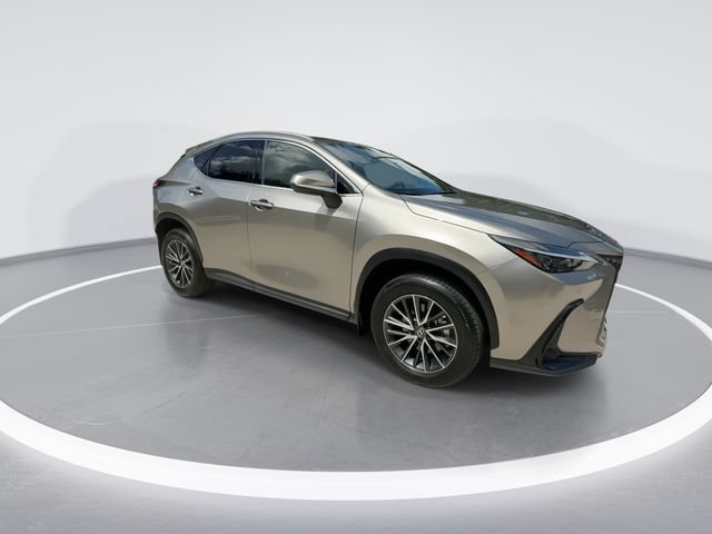 Certified 2025 Lexus NX 250 FWD w/ Accessory Package (Z2) image 2