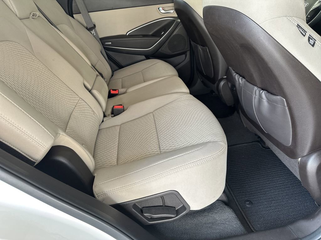 Used 2018 Hyundai Santa Fe Sport FWD image 33