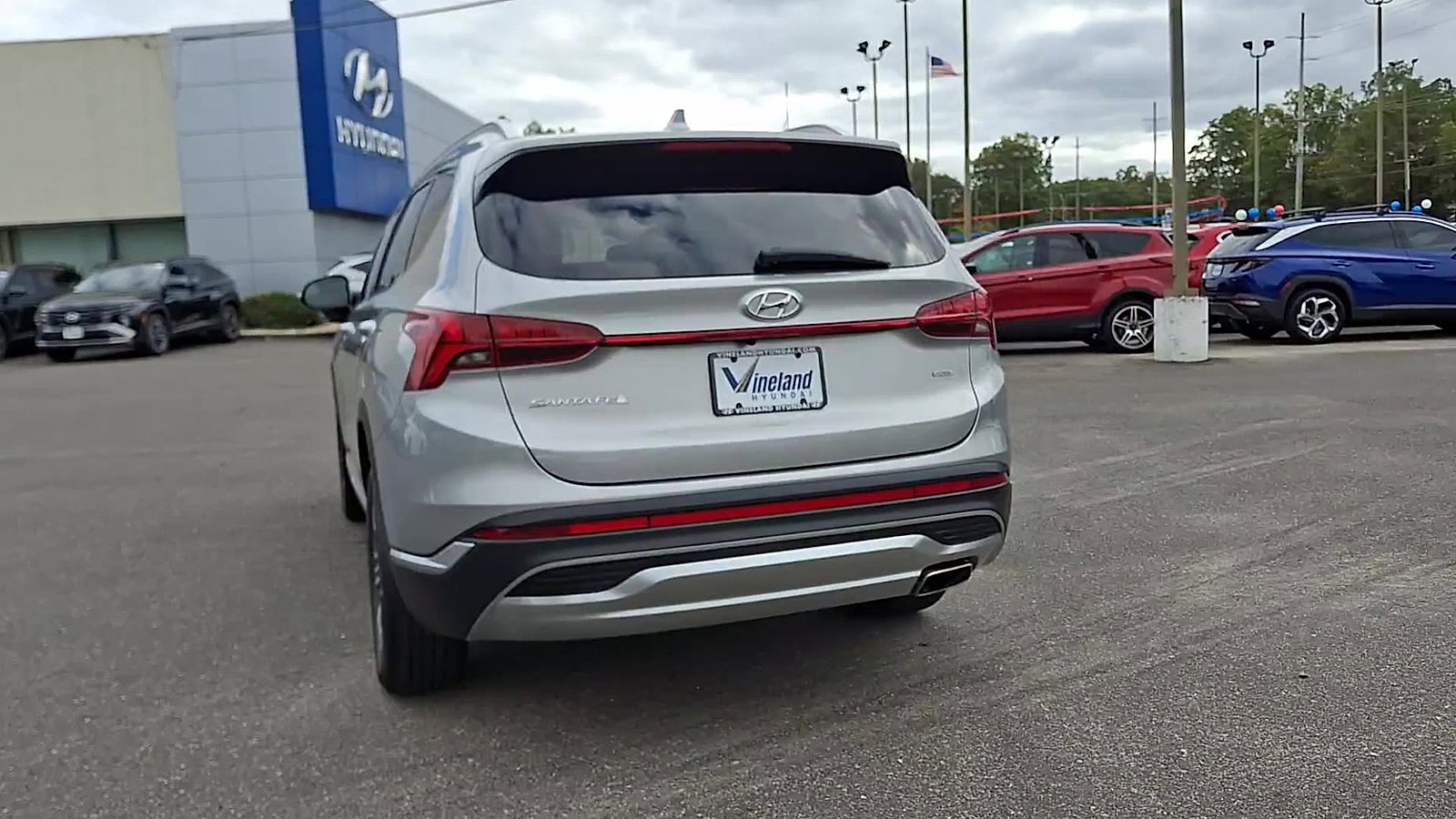 Certified 2022 Hyundai Santa Fe SEL w/ Convenience + Premium Package image 7