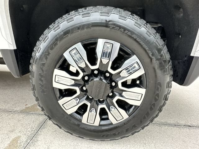 Certified 2024 GMC Sierra 2500 Denali w/ Denali Reserve Package AWD/4WD image 18