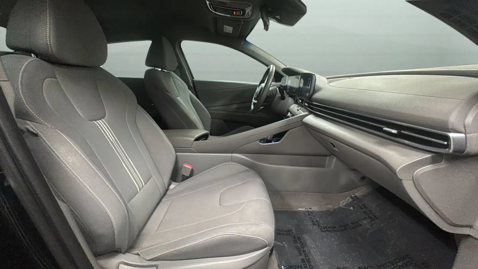 Used 2023 Hyundai Elantra SEL w/ Convenience Package FWD image 22