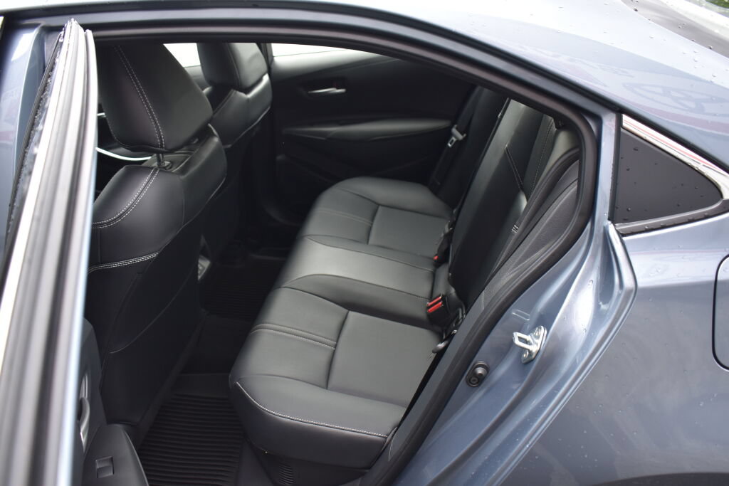 Certified 2026 Toyota Corolla XLE FWD image 20
