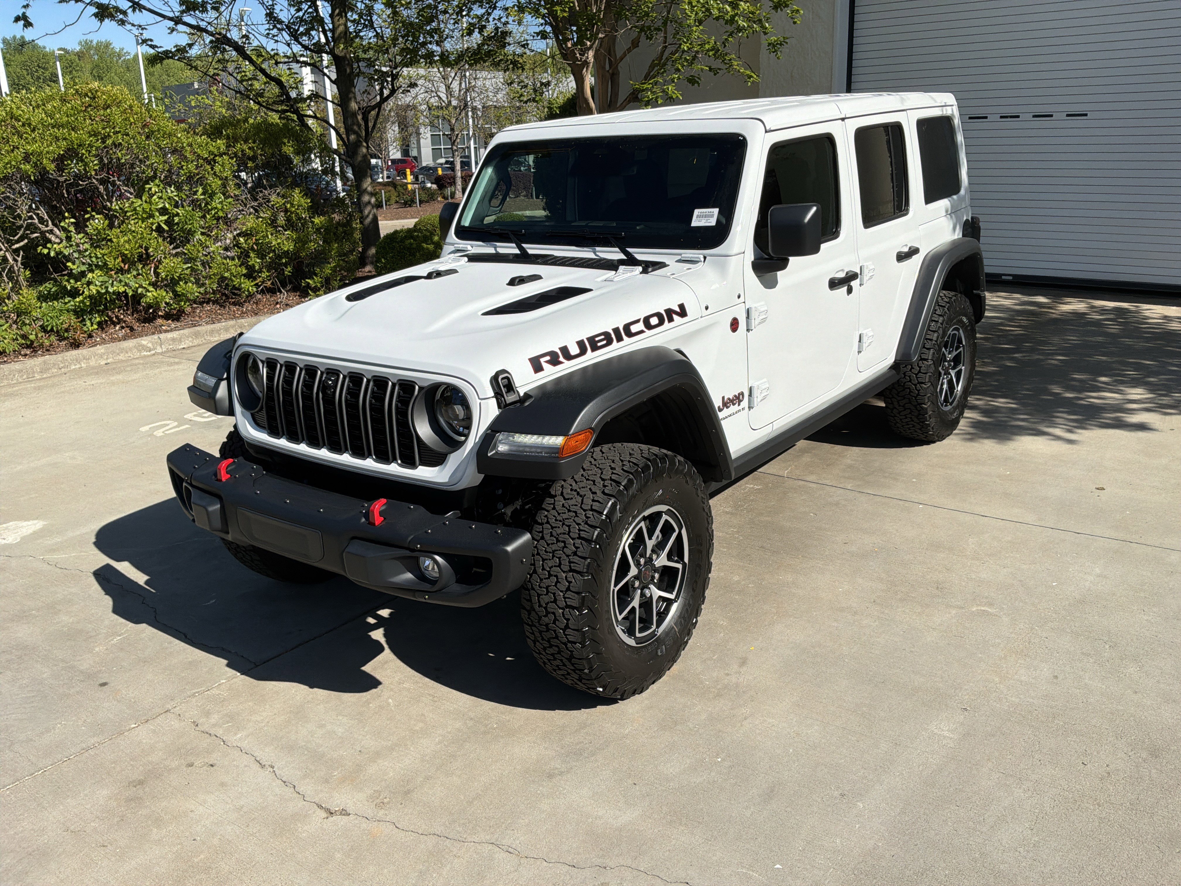 Used 2026 Jeep Wrangler Unlimited Rubicon w/ Safety Group AWD/4WD image 5