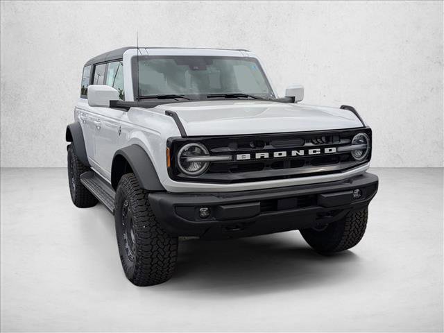 New 2025 Ford Bronco Outer Banks w/ Sasquatch Package image 6