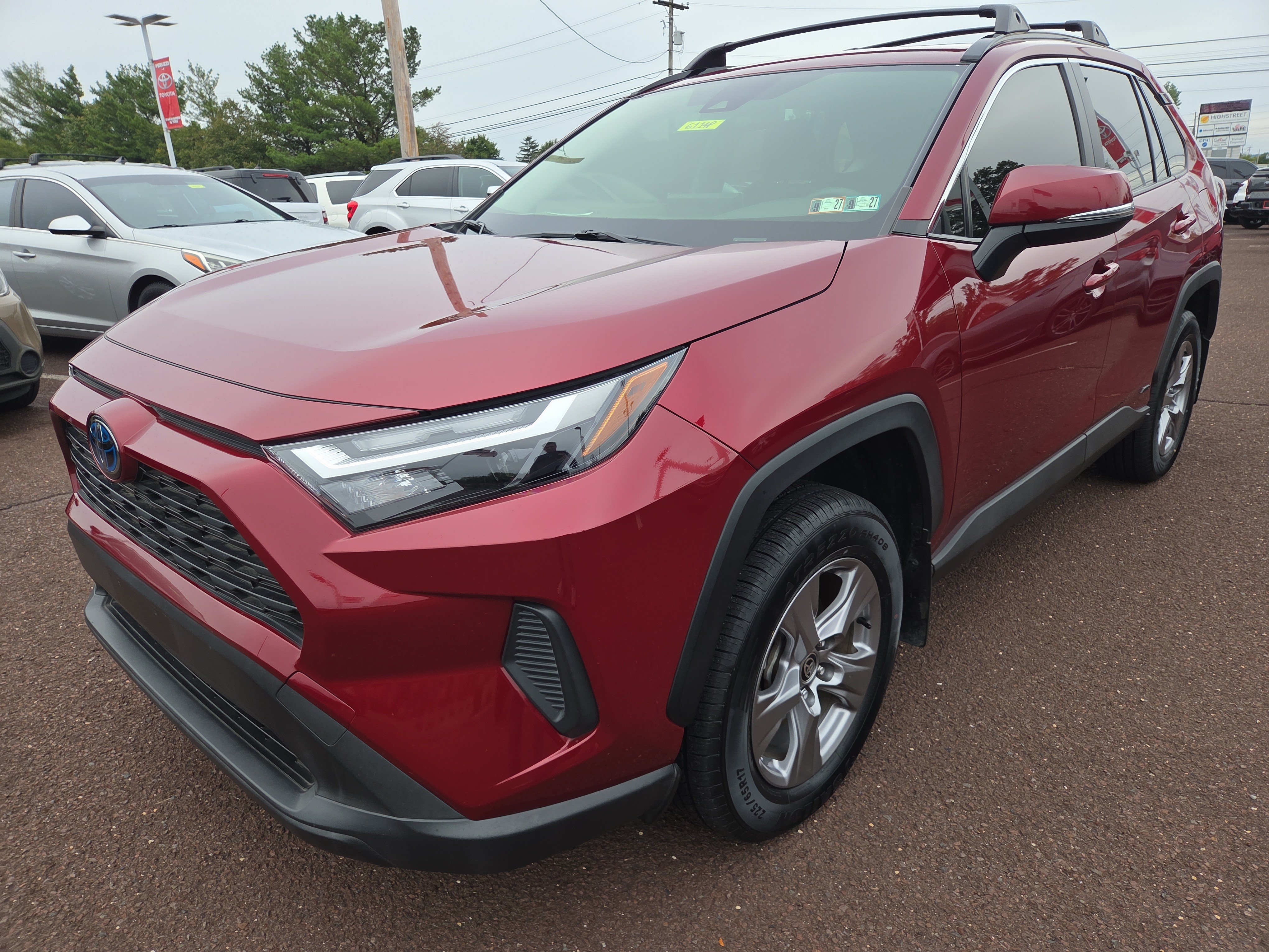Certified 2023 Toyota RAV4 XLE w/ Convenience Package AWD/4WD image 7