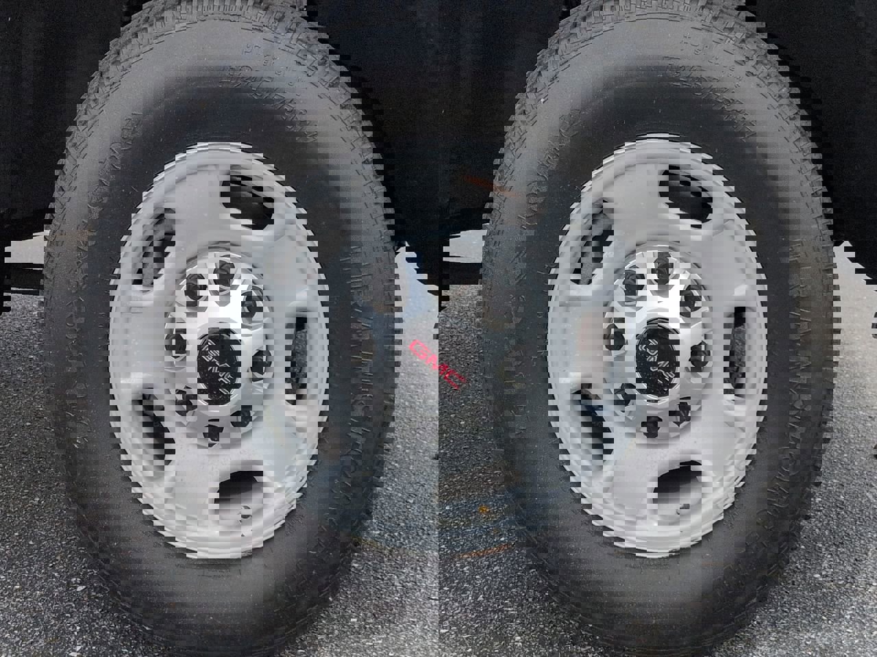 Used 2022 GMC Sierra 2500 Pro w/ Convenience Package image 11