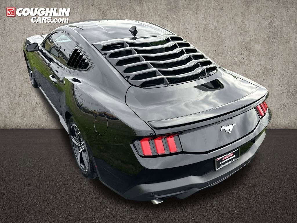 Used 2024 Ford Mustang Premium RWD image 9