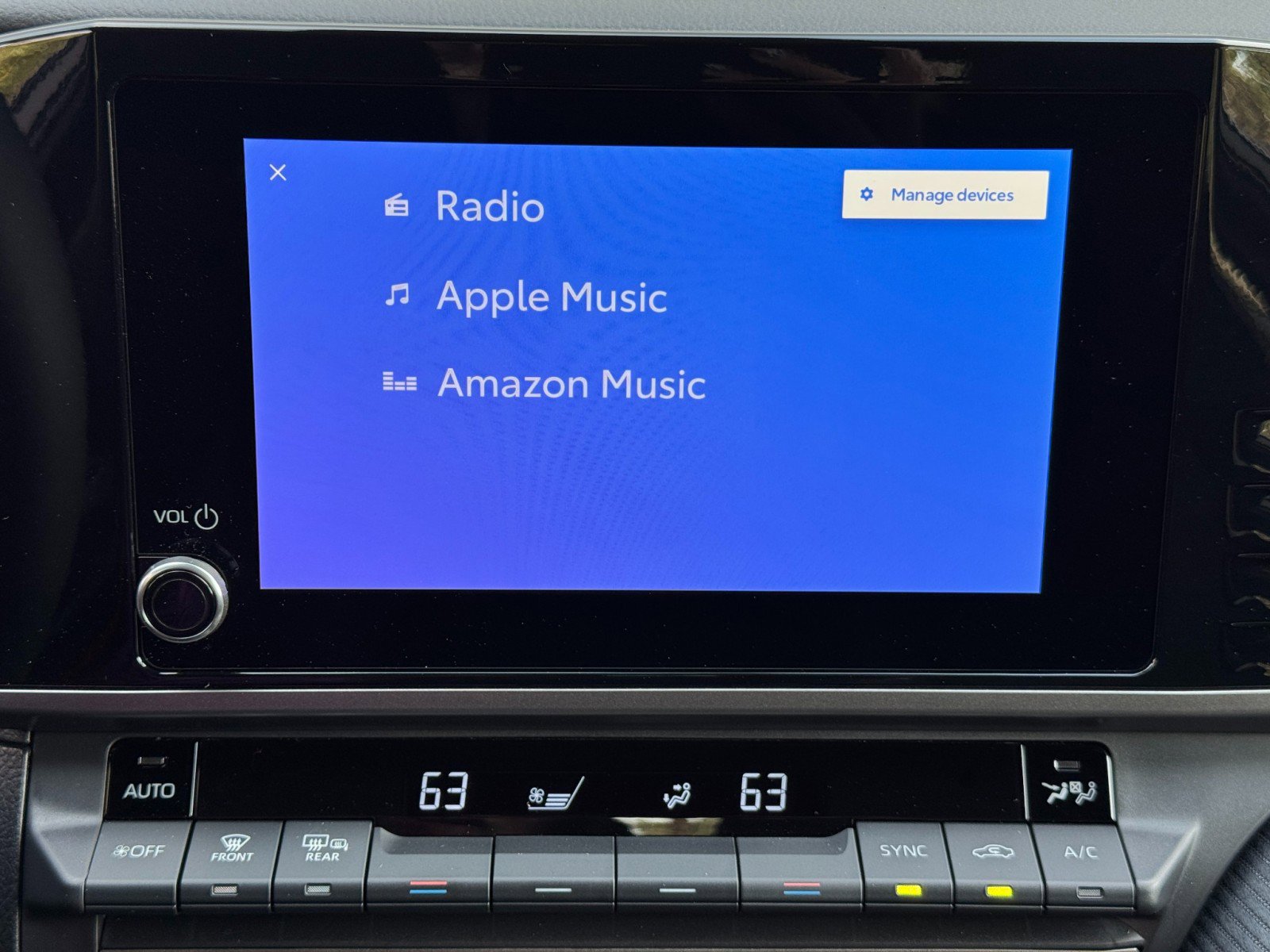 Used 2025 Toyota Camry SE w/ Convenience Package image 22