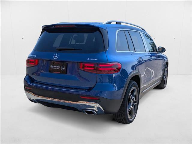 New 2026 Mercedes-Benz GLB 250 4MATIC image 2
