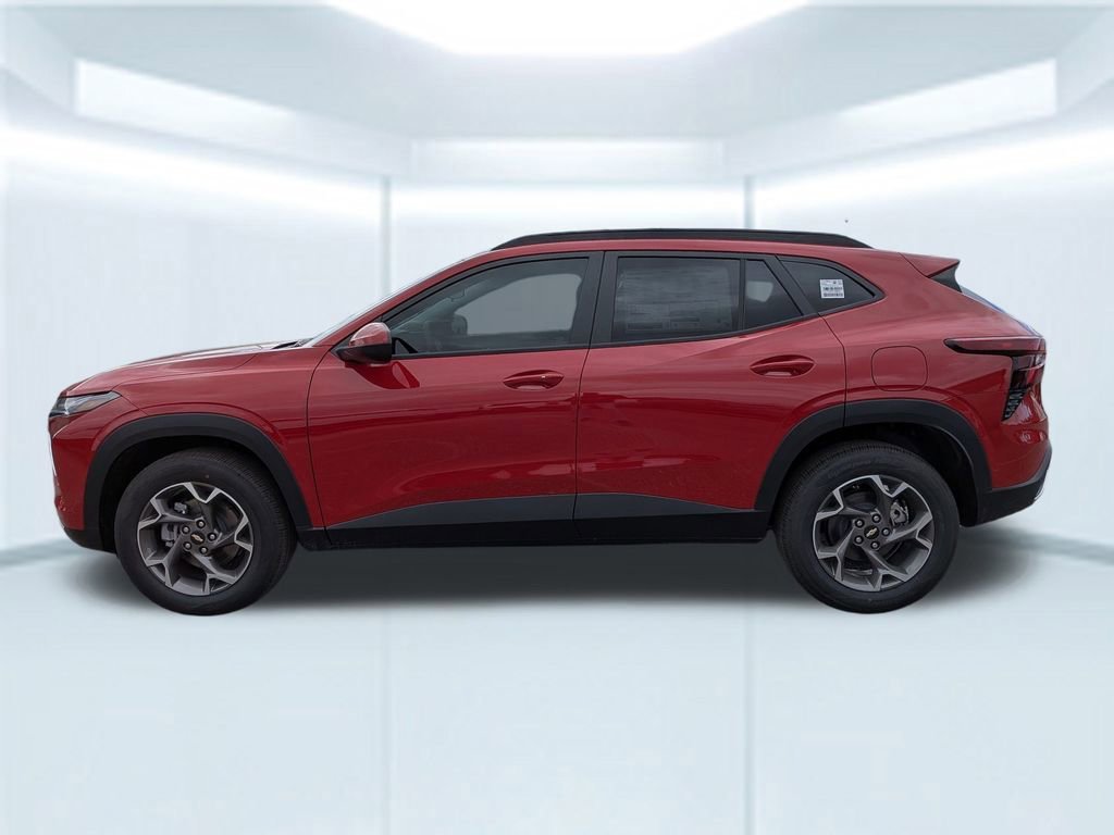 New 2026 Chevrolet Trax LT w/ Sunroof Package FWD video 2