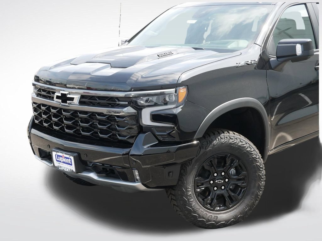 New 2026 Chevrolet Silverado 1500 ZR2 w/ Dark Appearance Package AWD/4WD image 28