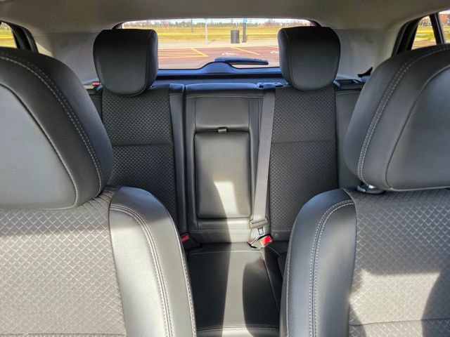 Used 2021 Buick Encore Preferred w/ Safety Package II image 18