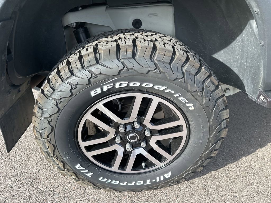 Used 2024 INEOS Grenadier Fieldmaster Edition image 16