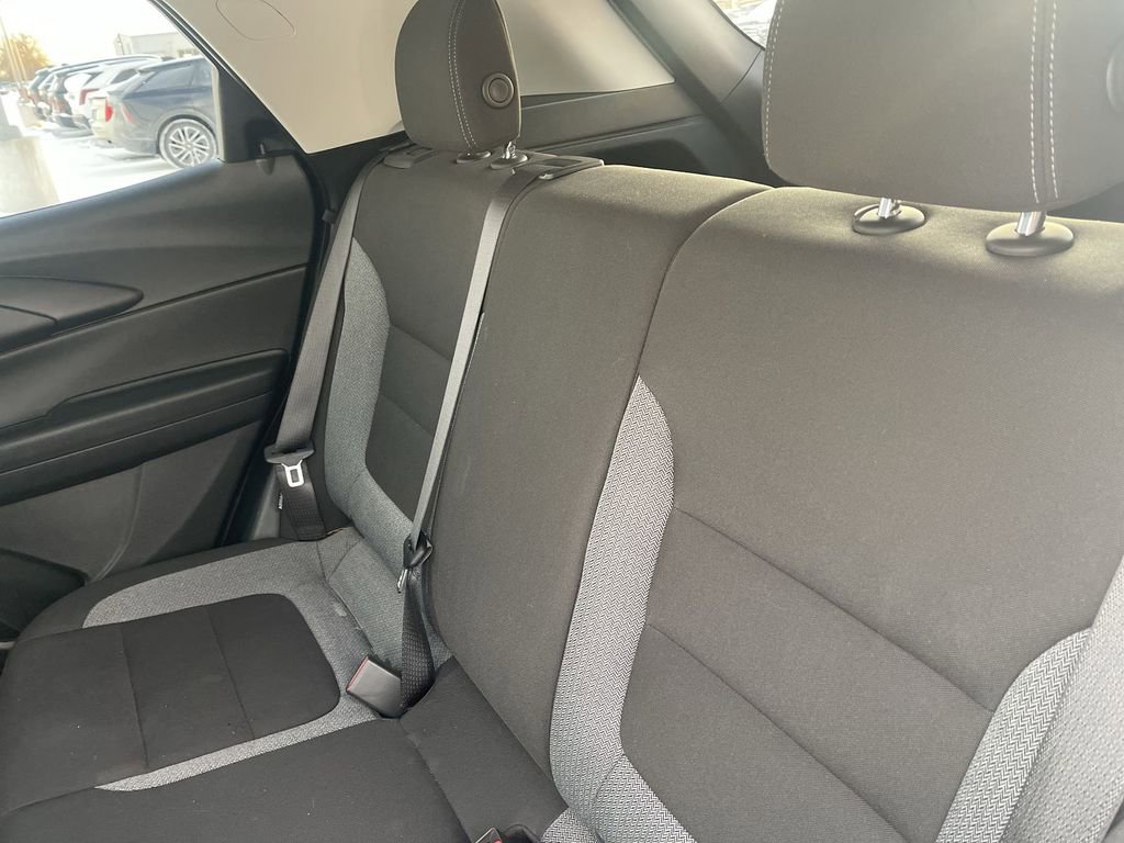 Used 2025 Chevrolet TrailBlazer LT image 35