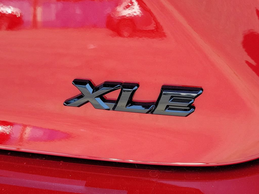 Used 2026 Toyota Camry XLE image 31