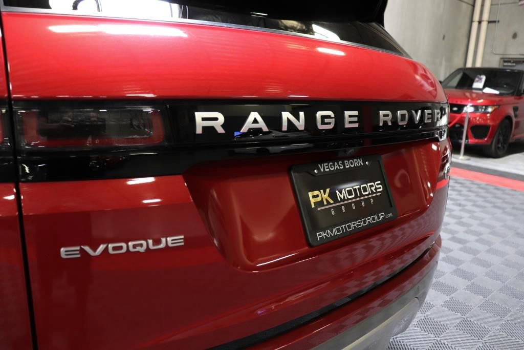 Used 2023 Land Rover Range Rover Evoque S image 6