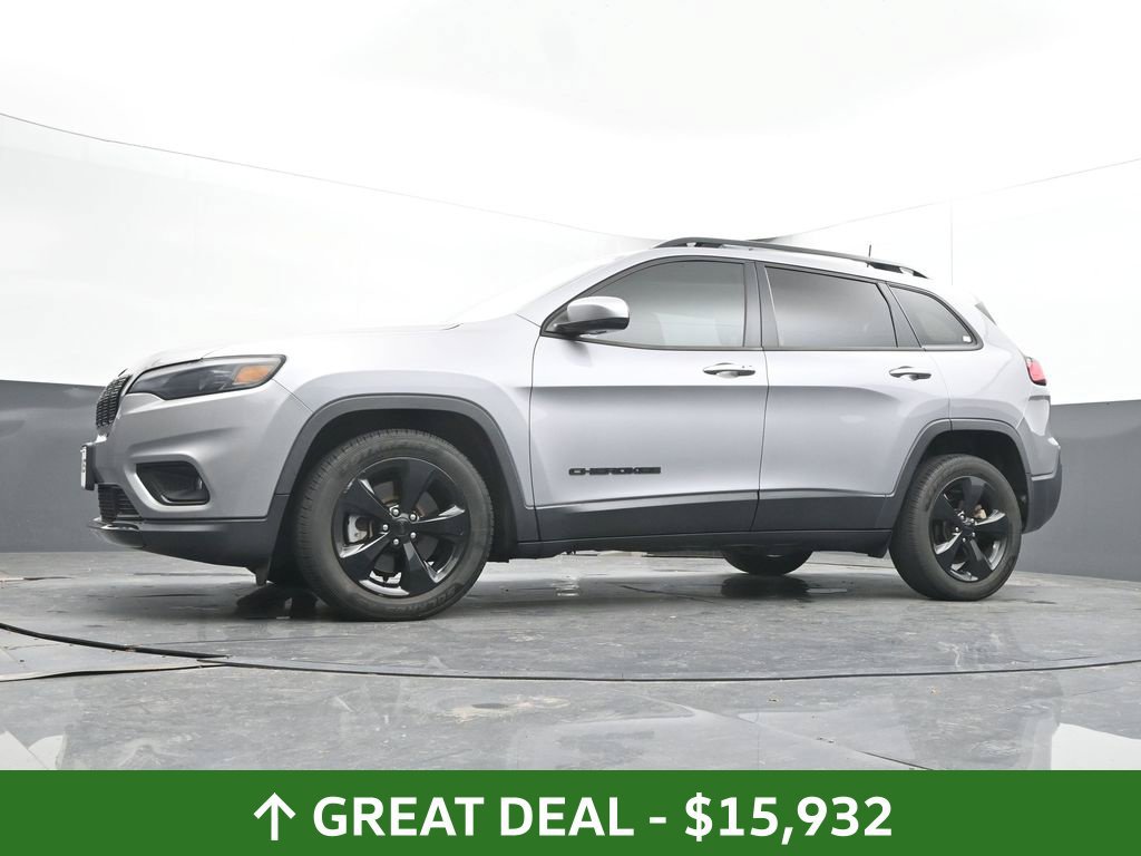 Used 2019 Jeep Cherokee Latitude Plus FWD image 30