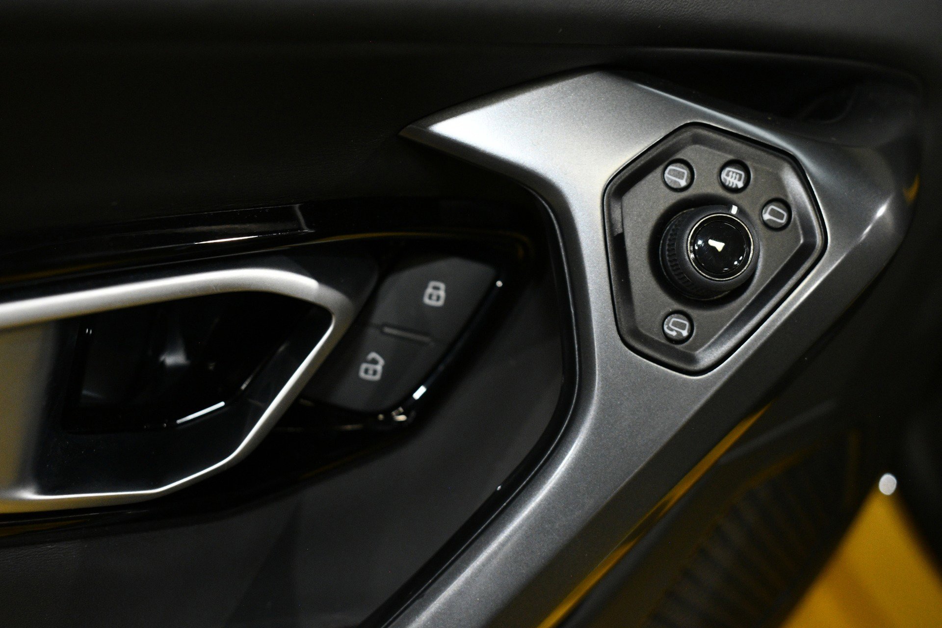 Used 2018 Lamborghini Huracan LP 580-2 image 43