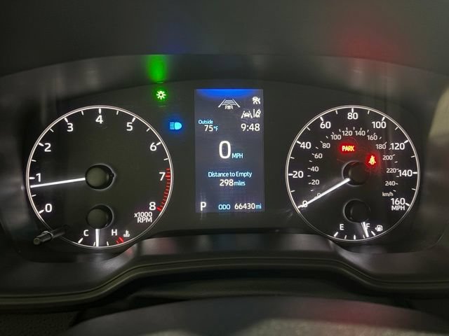 Used 2024 Toyota Corolla LE FWD image 17