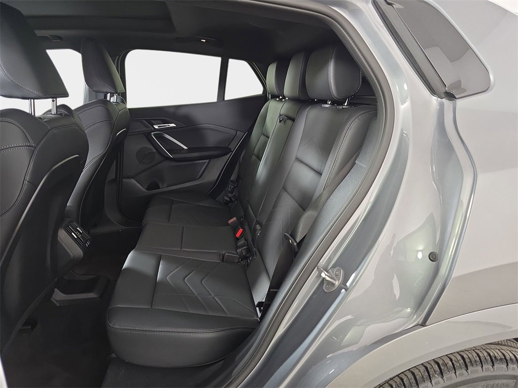 Certified 2025 BMW X2 xDrive28i image 14