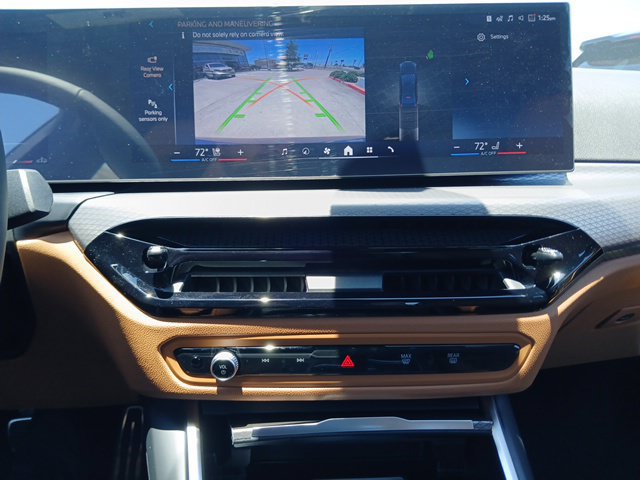 New 2026 BMW 330i Sedan w/ M Sport Package RWD image 25