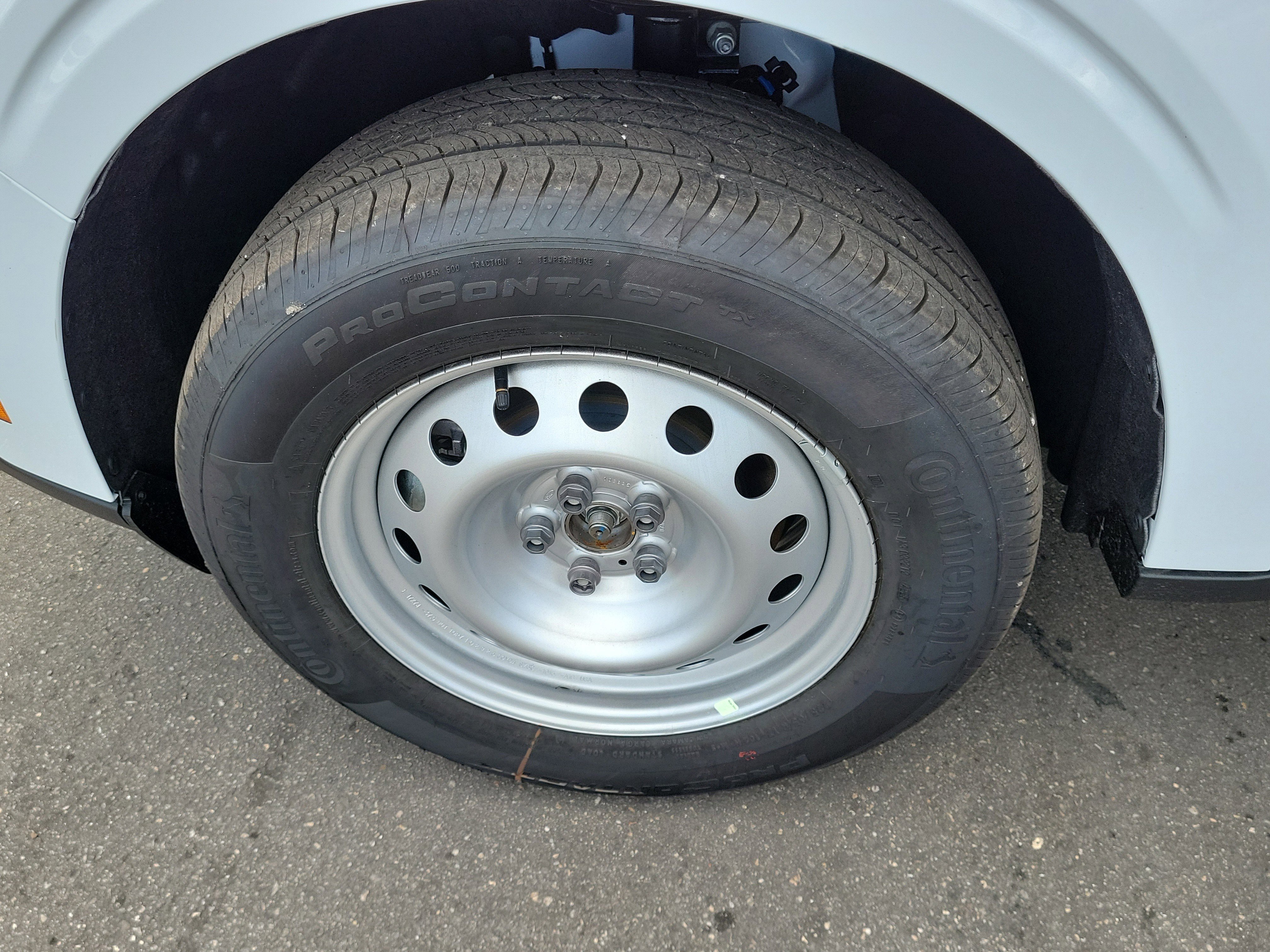 New 2026 Ford Maverick XL image 8