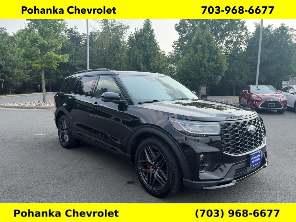 Used 2025 Ford Explorer ST