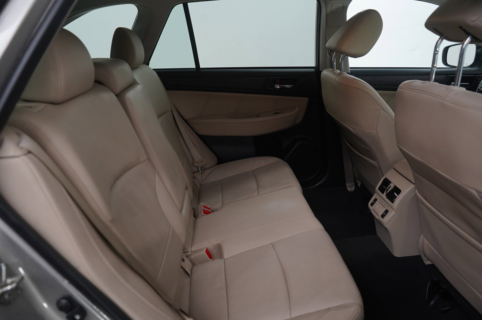 Used 2019 Subaru Outback 2.5i Limited image 12