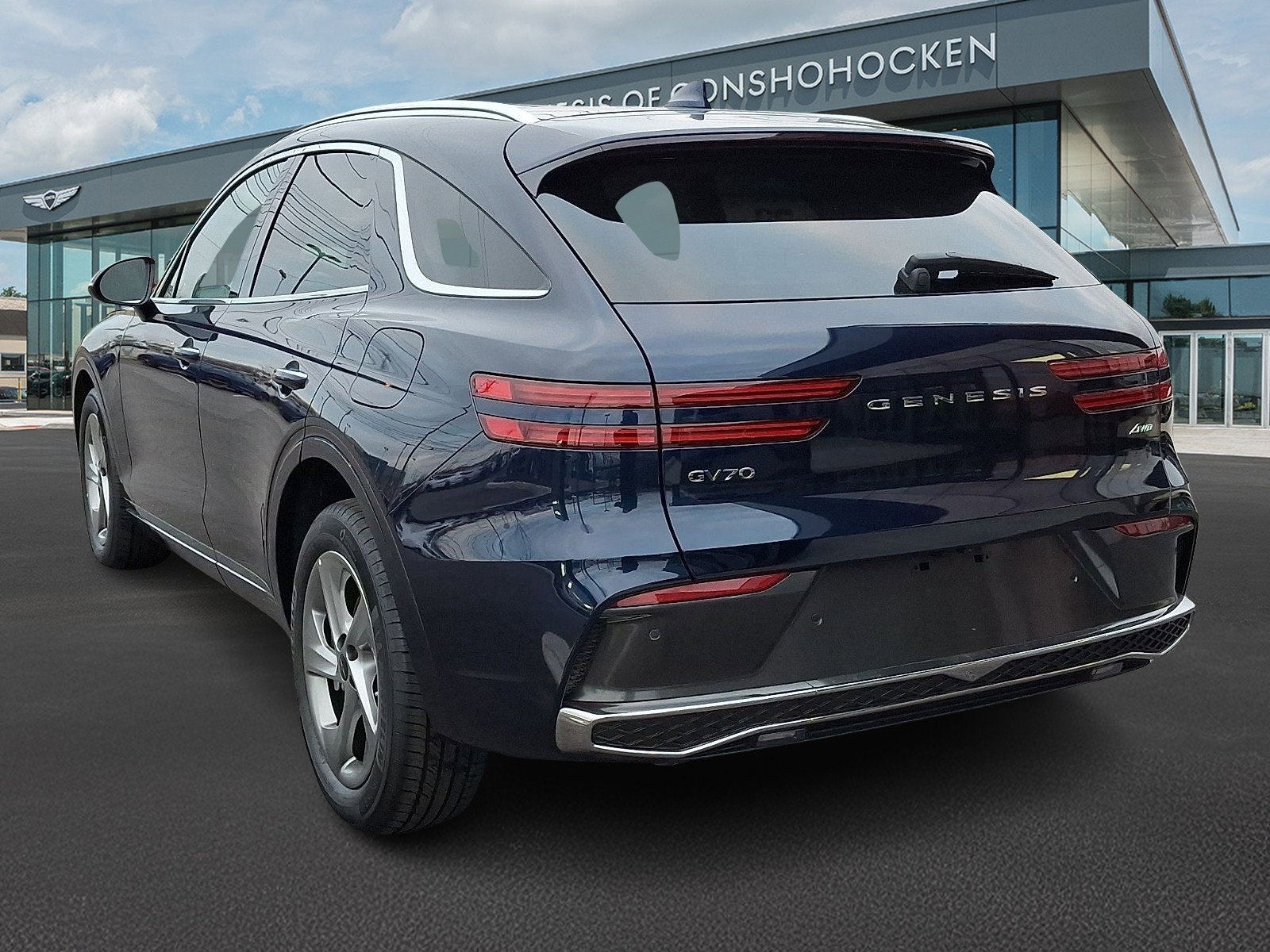 Certified 2026 Genesis GV70 2.5T image 4