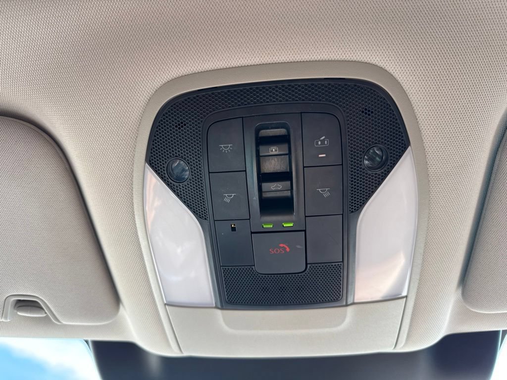 Used 2023 INFINITI QX60 Sensory w/ Cargo Package AWD/4WD image 42
