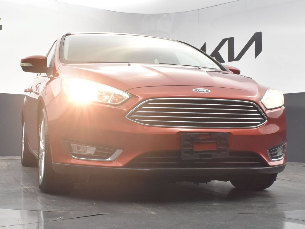 Used 2018 Ford Focus Titanium FWD image 33