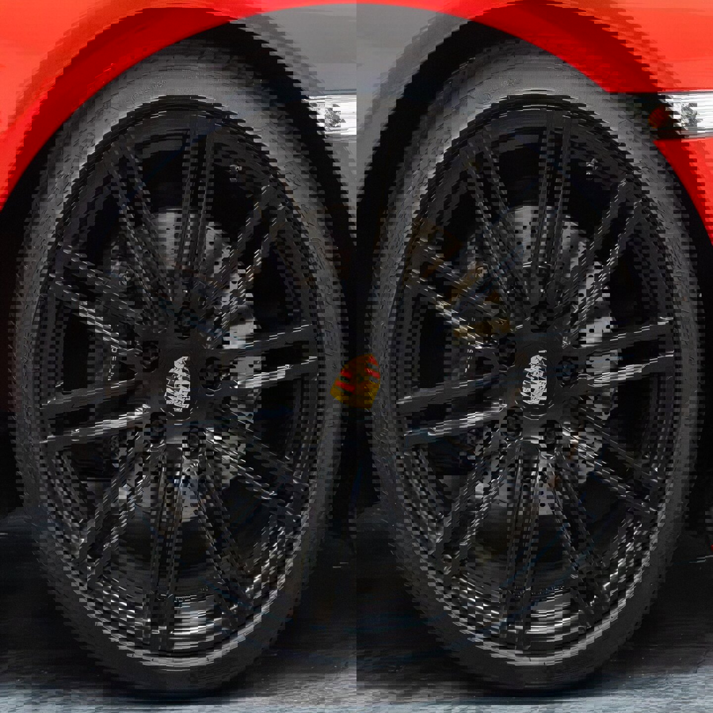 Used 2015 Porsche 911 Carrera image 39